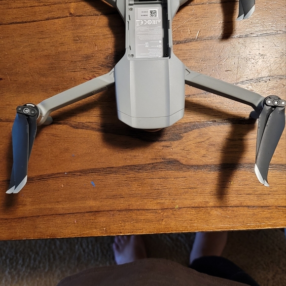 DJI MAVIC AIR 2 FLY COMBO - Picture 6 of 9